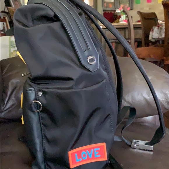 Fendi backpack - Picture 2 of 4